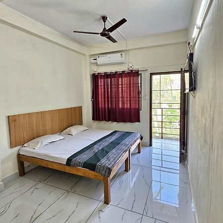 Souparnika Residency Murdeshwar Mavalli ภายนอก รูปภาพ